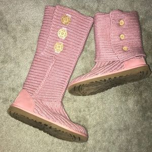 Pink knitted Ugg’s
